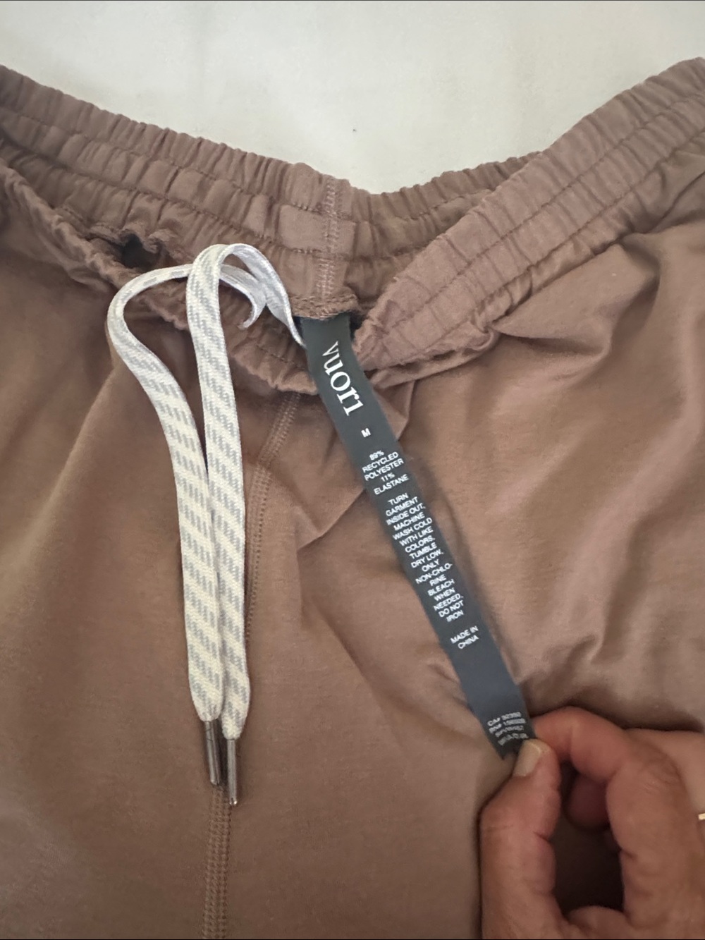 Vuori Men's Brown Sweatpants with Chevron Drawcords